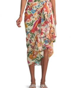 Farm Rio Spring Banana Cotton & Metallic Sarong -Farm Rio And Pom Pom at Home Sales unnamed file 982